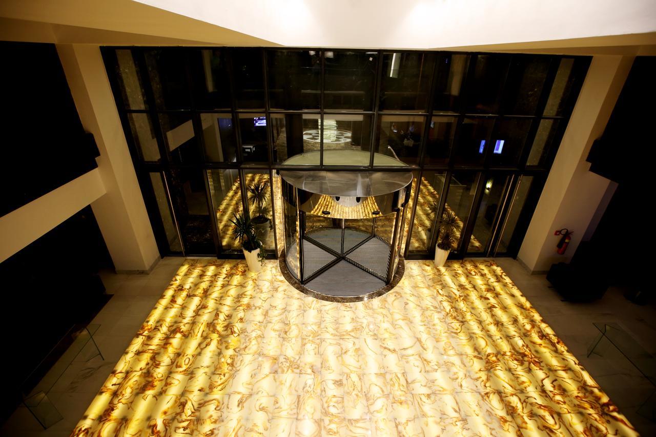 Radisson Hotel Sfax Exteriör bild The lobby of the hotel