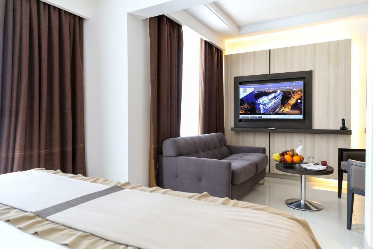 Radisson Hotel Sfax Exteriör bild Deluxe Room